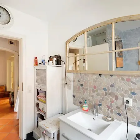 Helle - Angebunden - Duesseldorf *